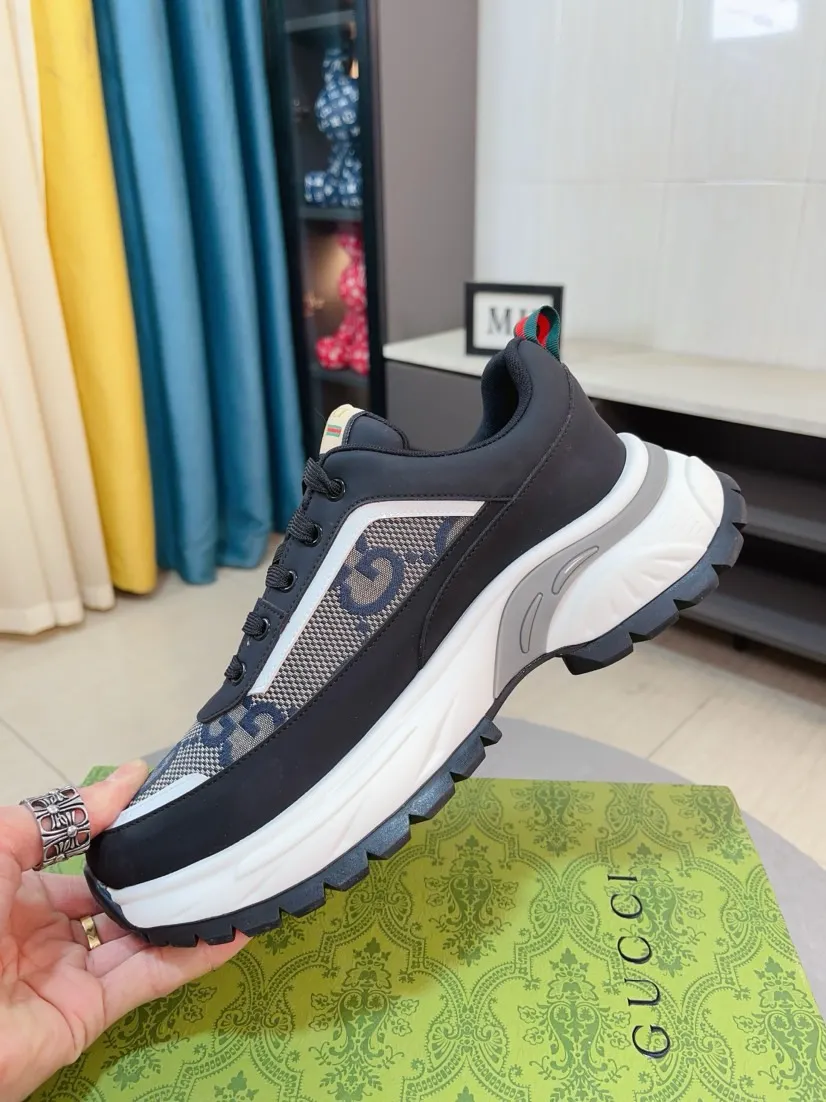 Men's shoes 💰458🌹🌹[GUCCI] Gucci's new lace-up casual men's shoes are on the market first, and the materials and workmanship are superior to all versions on the market. The highest quality shipped first-layer cowhide with imported original perforated materials➕Genuine leather lining, privately molded soft outsole, high foot comfort, imported special materials highlight the brand's unique charm, high-end customization 38-44